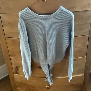 Hollister gray cable knit sweater with tie in back and balloon sleeves